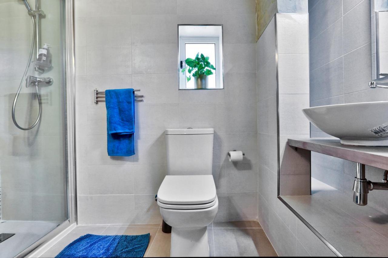 Charming Valletta 1 Bedroom Apartment Off Republic Street Sleeps 4 Exteriör bild